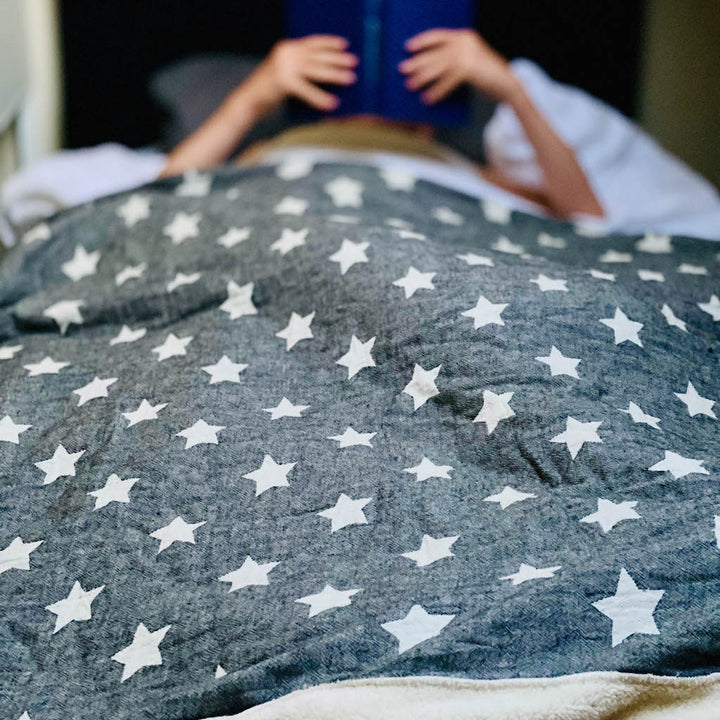 Star Fleece Lined Throw