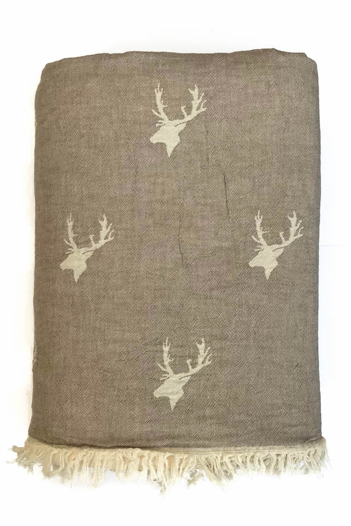 Stag Fleece Lined Throw
